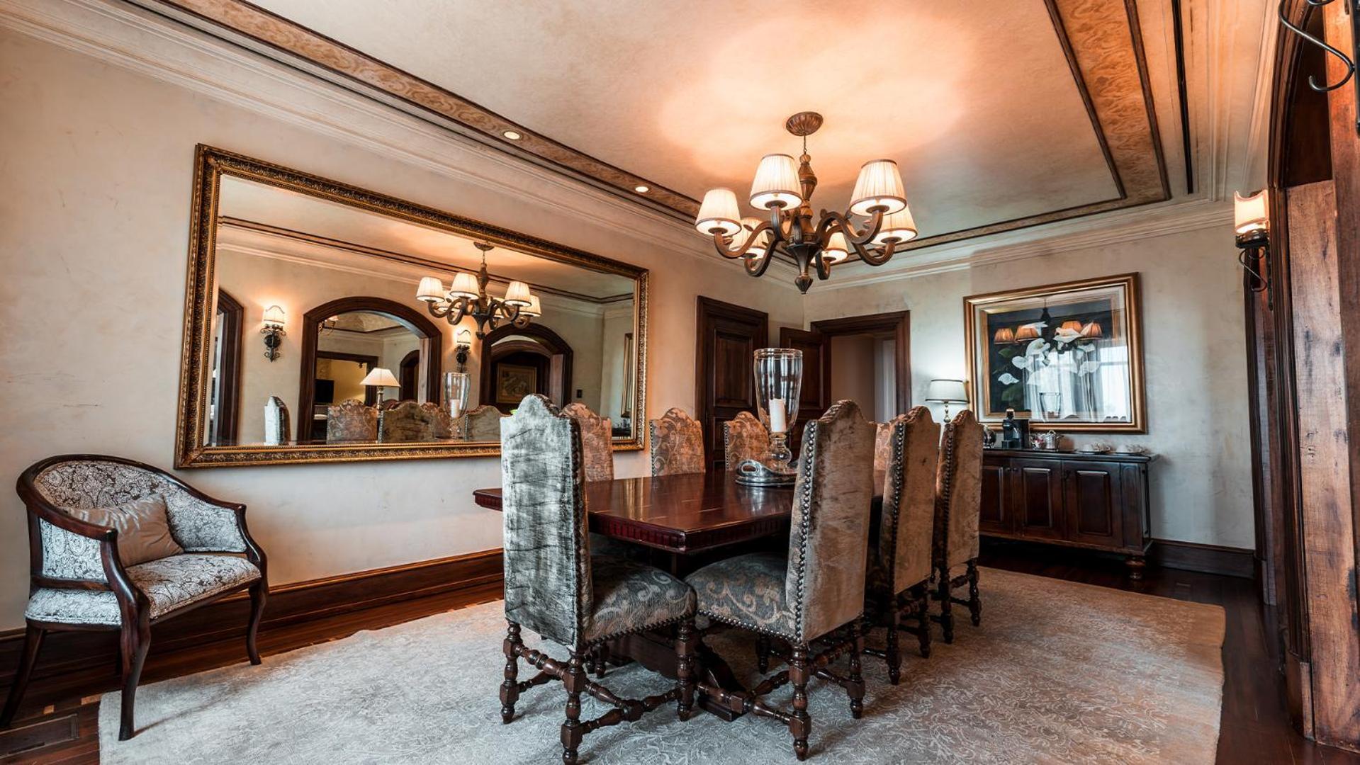 Palazzo Hotel Форуэйс Экстерьер фото Dining room